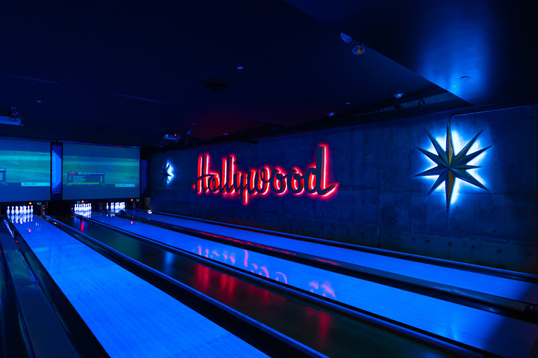 Lucky Strike Hollywood — Bowling venue in California