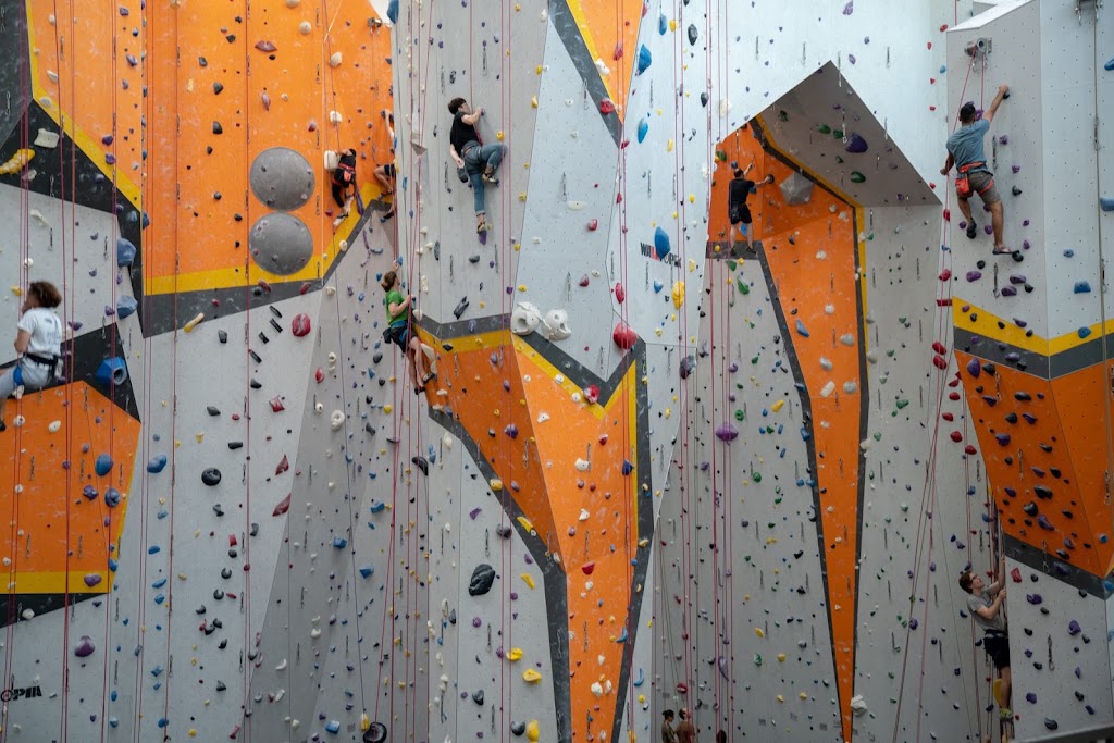 First Ascent Avondale — Yoga venue in Chicago, Illinois