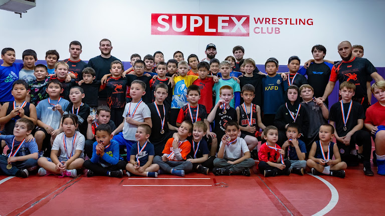 SUPLEX WRESTLING CLUB