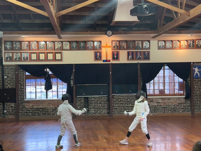 Swords Fencing Studio – Burbank — Fencing venue in California
