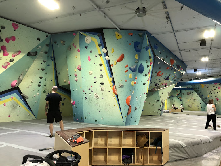 Verdigo Boulders